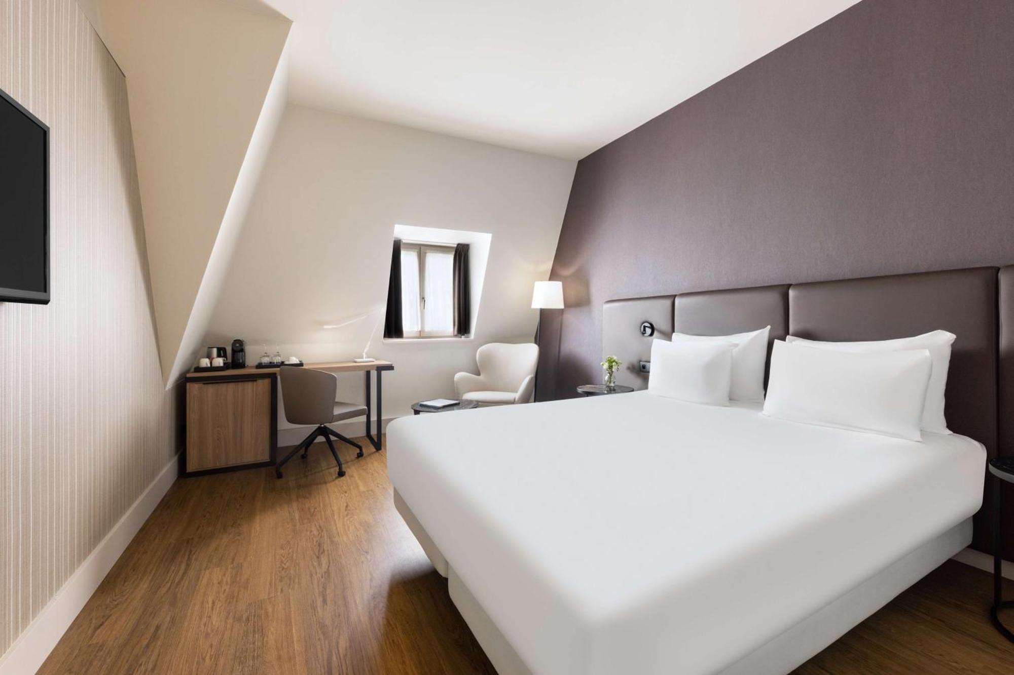 Nh Brussels Carrefour De L'Europe Hotel Ngoại thất bức ảnh