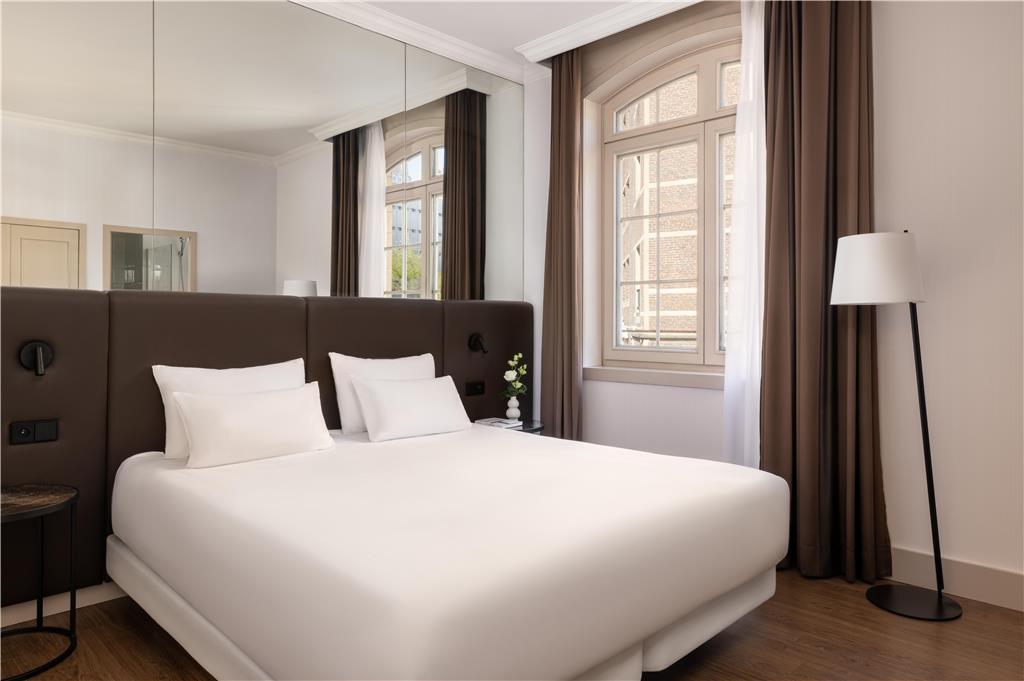 Nh Brussels Carrefour De L'Europe Hotel Phòng bức ảnh