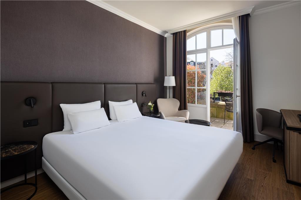 Nh Brussels Carrefour De L'Europe Hotel Nhà hàng bức ảnh